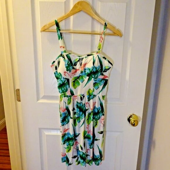 Small Rayon Polyester White - Picture 1 of 14